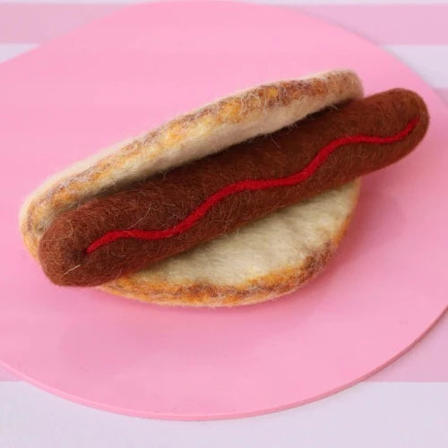 Juni Moon - Sausage in bread