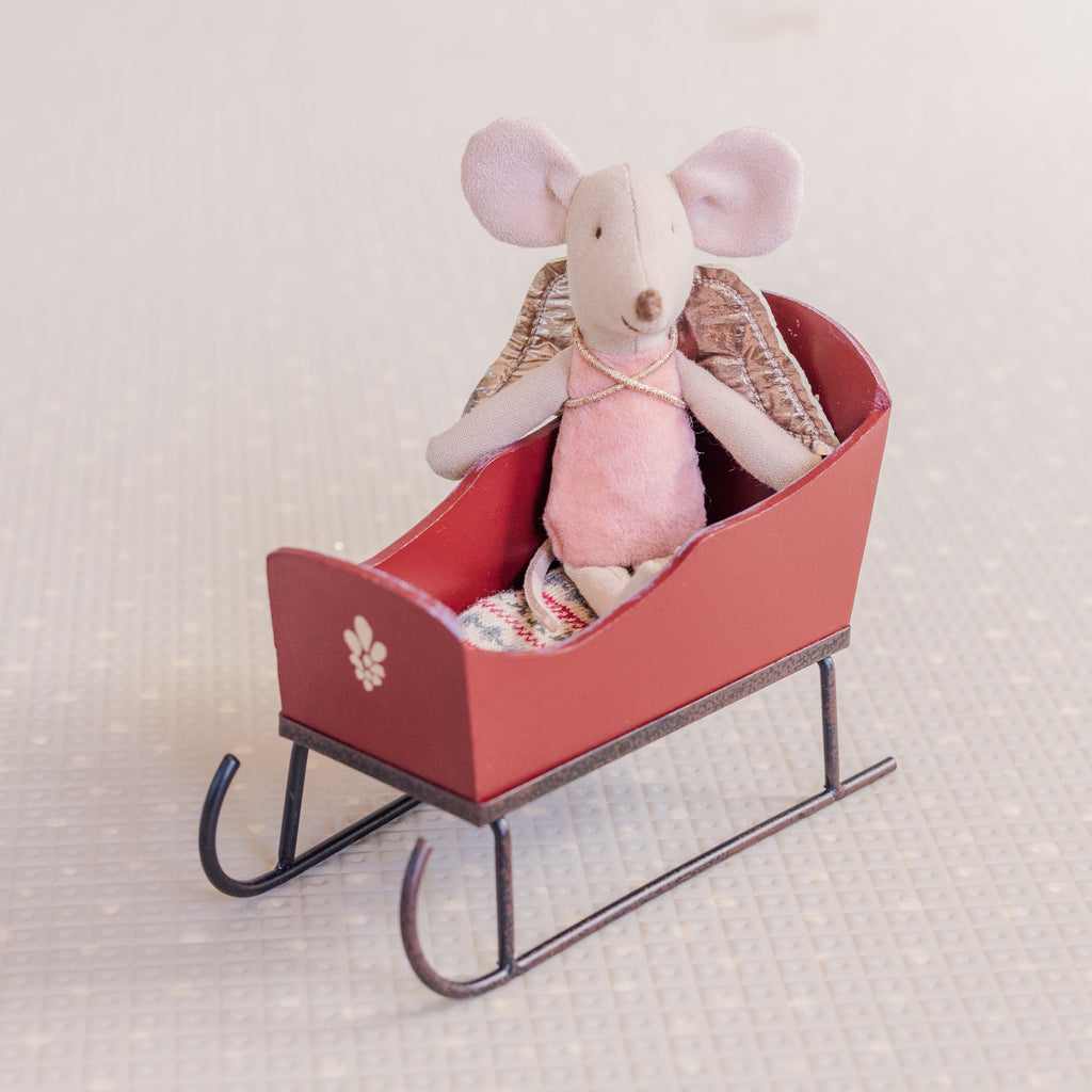 Maileg - Sleigh Mouse - Red