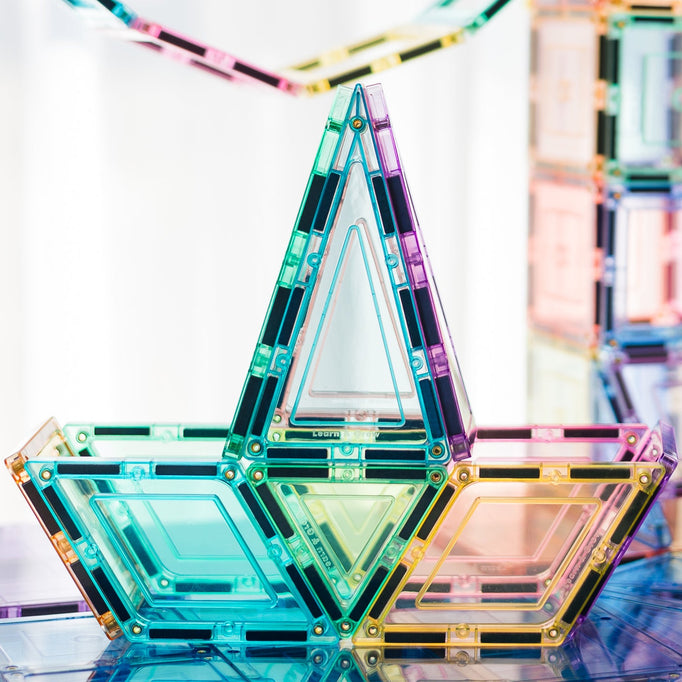 Pastel geometric boat with blurred background