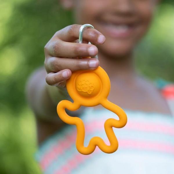 SECONDS - Fat Brain Toys - Lil' Dimpl Keychain (Individual)