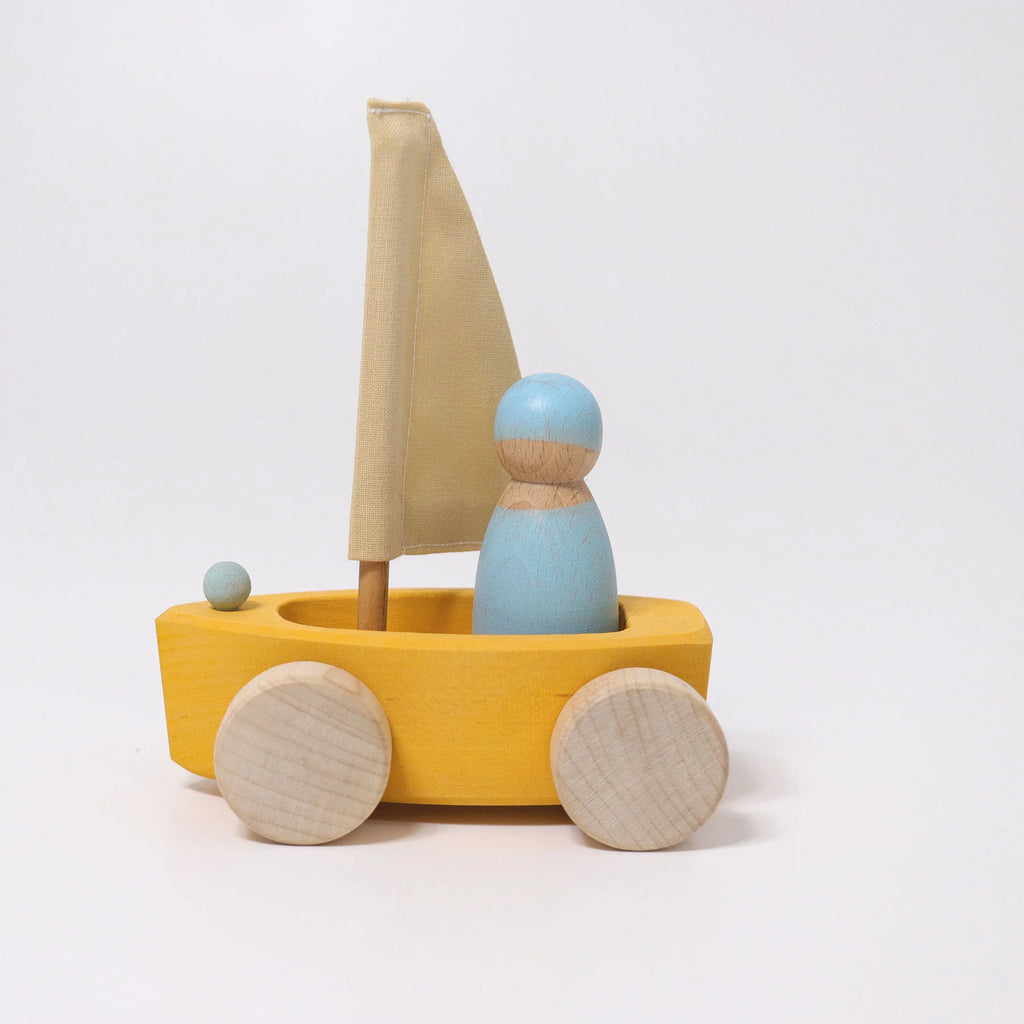Grimm's - Little Land Yachts with Sailor - Individual