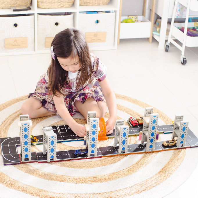 Learn & Grow Toys- Magnetic Tile Topper - Road Pack (40 Piece)