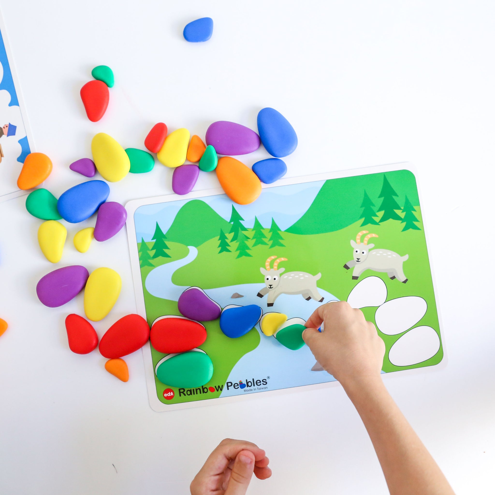 EDX Education 75152 ECO Friendly Junior Rainbow Pebbles Activity Set