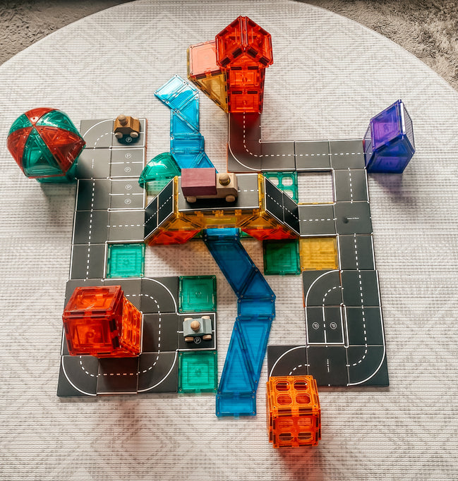 Learn & Grow Toys- Magnetic Tile Topper - Road Pack (40 Piece)