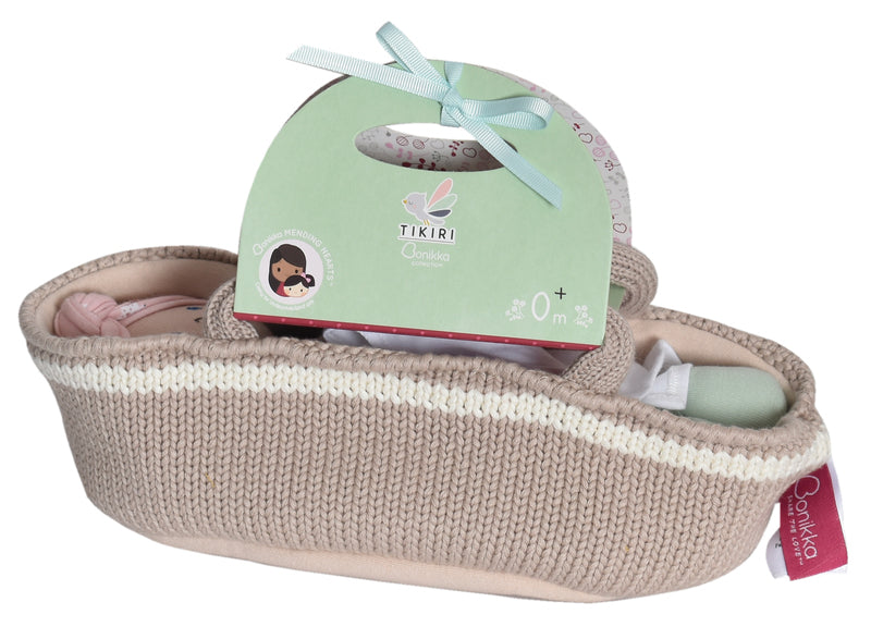 Bonikka - Green Outfitted - Soft Baby Doll In Knitted Carry Cot