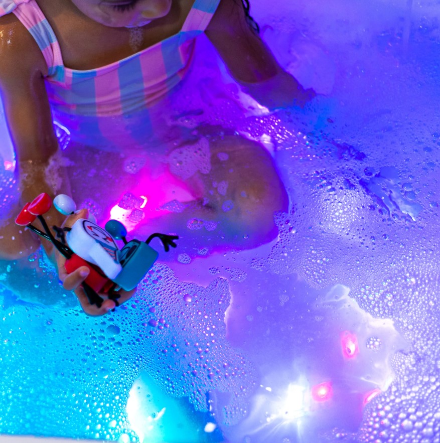 Glo Pals - Light Up Glo Cubes - Liquid Activated (Pk 4)