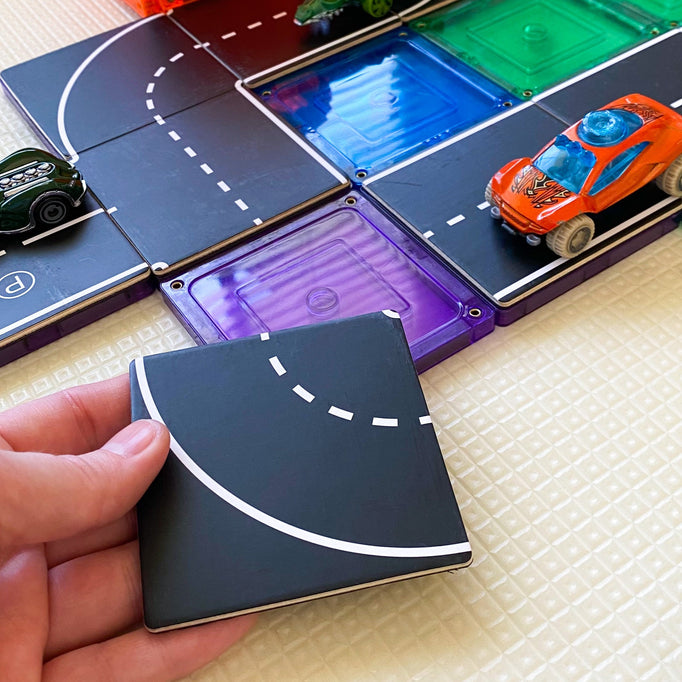 Learn & Grow Toys- Magnetic Tile Topper - Road Pack (40 Piece)