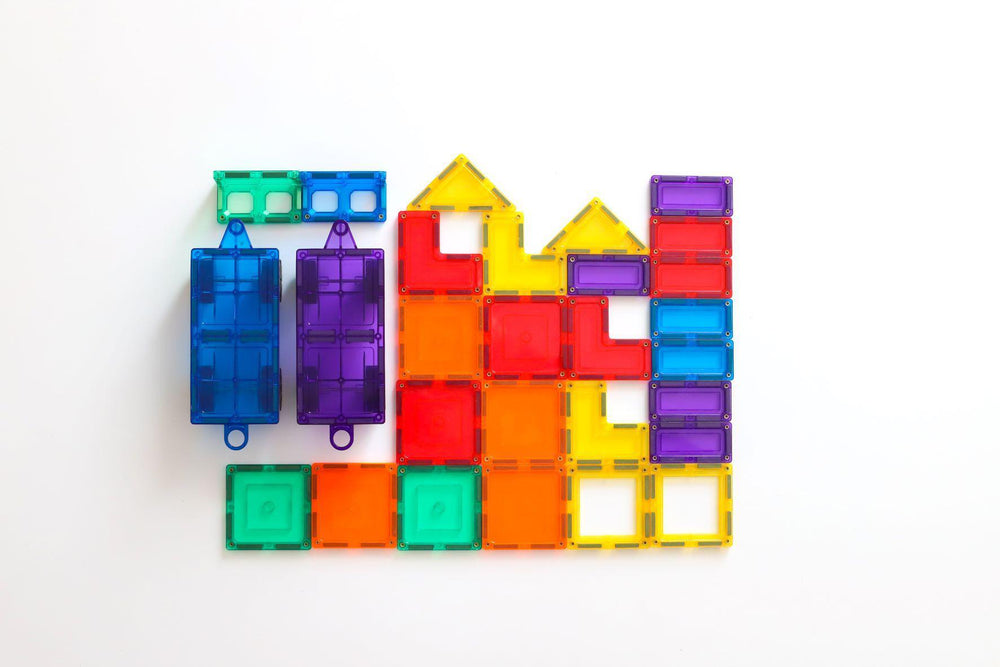Contents of magnetic tiles in Learn and Grow 28 piece car pack