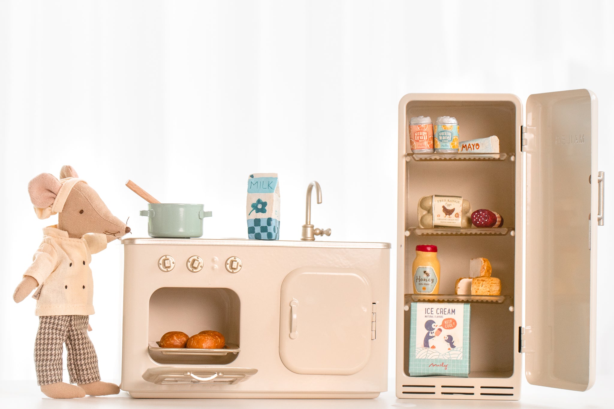 Maileg Miniature Kitchen The Creative Toy Shop