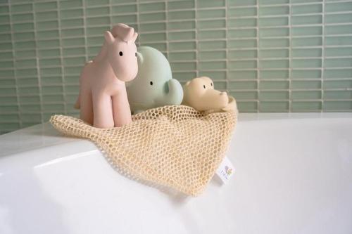 Tikiri - Marshmallow Animal Teether Set (netted bag of 3)